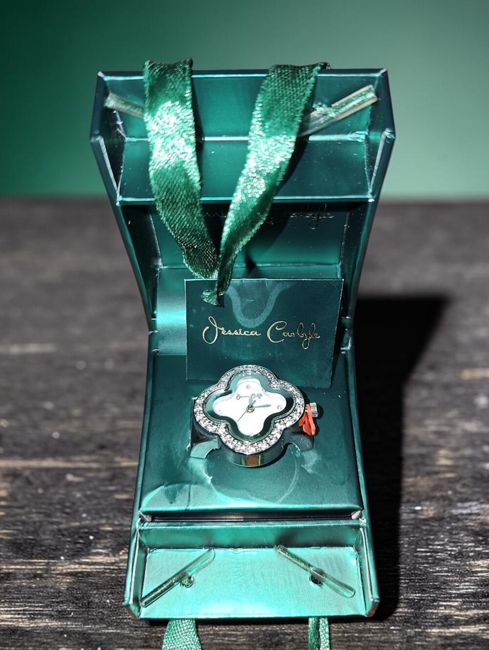 Jessica Simpson Silver Clover Ring with Green Accents